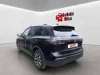 Nuova VW Tiguan Life 150 CV (110 kW) 2026 Grenadill black SUV