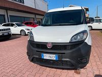 Usata Fiat Doblò 105 CV (77 kW) 2019 Bianco Monovolume