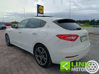 Usata Maserati Levante 430 CV (316 kW) 2016 Bianco SUV