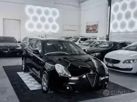 Usata Alfa Romeo Giulietta Exclusive 105 CV (77 kW) 2012 Nero Utilitaria