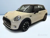 Usata Mini Cooper Hype 136 CV (100 kW) 2017 Marrone Utilitaria