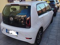 Usata VW up! Move 60 CV (44 kW) 2019 Bianco Utilitaria