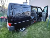 Usata VW Caravelle 102 CV (75 kW) 2004 Nero Furgone