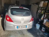 Usata Opel Corsa 75 CV (55 kW) 2006 Utilitaria