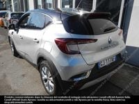 Usata Renault Captur Intens 92 CV (67 kW) 2022 Argento SUV
