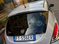 Usata Lancia Ypsilon 69 CV (50 kW) 2018 Grigio Utilitaria