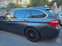 Usata BMW 320 Luxury Line 204 CV (150 kW) 2016 Grigio Station wagon
