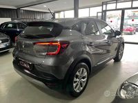 Usata Renault Captur Business 95 CV (69 kW) 2021 Grigio SUV