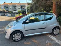 Usata Citroën C1 68 CV (50 kW) 2005 Grigio Utilitaria
