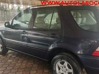 Usata Mercedes ML270 163 CV (119 kW) 2001 Blu metallizzato SUV