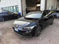 Usata VW Golf VIII Life 110 CV (80 kW) 2023 Nero Berlina