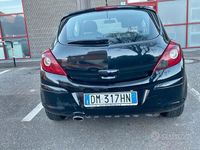 Usata Opel Corsa 90 CV (66 kW) 2006 Nero Utilitaria