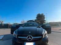 Usata Mercedes CLA220 Shooting Brake Executive 177 CV (130 kW) 2017 Nero Station wagon
