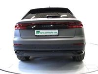 Usata Audi Q8 286 CV (210 kW) 2019 Grigio opaco SUV