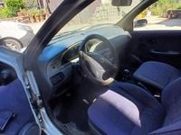 Usata Fiat Strada 63 CV (46 kW) 2005 Bianco Pick-up