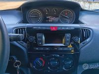 Usata Lancia Ypsilon 69 CV (50 kW) 2020 Blu Utilitaria