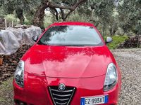 Second-hand Alfa Romeo Giulietta Sprint 109 CP (80 kW) 2014 Roșu Berlinǎ