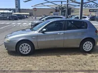 Usata Alfa Romeo 147 120 CV (88 kW) 2006 Utilitaria