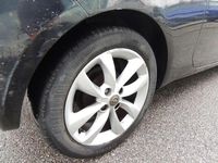 Usata Opel Adam Glam 69 CV (50 kW) 2015 Tetto bianco Utilitaria