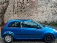 Usata Ford Fiesta 90 CV (66 kW) 2004 Utilitaria