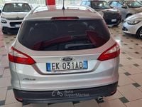Usata Ford Focus Titanium 150 CV (110 kW) 2011 Argento Station wagon
