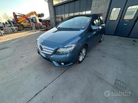 Usata Mercedes B160 Premium 89 CV (65 kW) 2014 Blu Monovolume