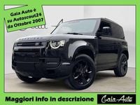 Usado Land Rover Defender SE Dynamic 200 HP (147 kW) 2025 Preto SUV