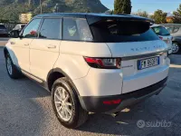 Usado Land Rover Range Rover evoque HSE Dynamic 150 HP (110 kW) 2017 Branco SUV