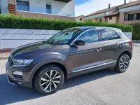 Usata VW T-Roc Style 116 CV (85 kW) 2019 Tetto nero SUV