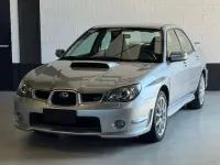 Usata Subaru Impreza 280 CV (205 kW) 2006 Argento Berlina