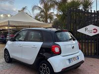 Usata Smart ForFour Prime 71 CV (52 kW) 2016 Bianco Utilitaria