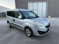 Usata Opel Combo 106 CV (77 kW) 2014 Gray Monovolume