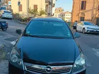 Usata Opel Astra 115 CV (84 kW) 2010 Nero Station wagon
