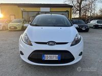 Gebraucht Ford Fiesta 68 PS (50 kW) 2011 Schwarz Kleinwagen