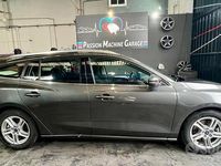 Usata Ford Focus Business Edition 120 CV (88 kW) 2020 Grigio Station wagon