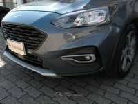 Usata Ford Focus Active 125 CV (91 kW) 2022 Blu Berlina