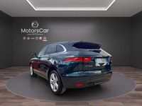 Usata Jaguar F-Pace Portfolio 180 CV (132 kW) 2016 Verde SUV