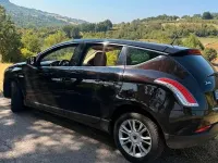 Usata Lancia Delta 120 CV (88 kW) 2012 Nero Utilitaria