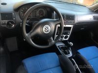 usata VW Golf IV serie benzina/metano - TRATTABI