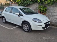 Usata Fiat Punto 77 CV (56 kW) 2012 Bianco Utilitaria