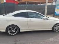 Usata Mercedes C220 170 CV (125 kW) 2012 Bianco Coupé