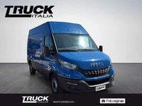 Usata Iveco Daily 136 CV (100 kW) 2020 Blu Berlina