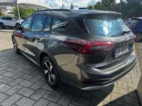 Usata Ford Focus Active 125 CV (91 kW) 2022 Grigio Station wagon
