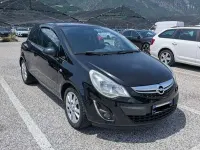 Usata Opel Corsa Edition 95 CV (69 kW) 2011 Nero Utilitaria