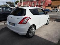 Usata Suzuki Swift 74 CV (54 kW) 2012 Bianco Utilitaria