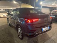 Usata VW T-Roc Cabriolet Style 150 CV (110 kW) 2021 Grigio Cabrio