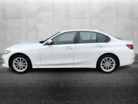 Usata BMW 318 156 CV (114 kW) 2025 Bianco Berlina