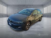 Usata VW Polo Comfortline 95 CV (69 kW) 2021 Grigio Berlina