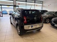 Usata VW cross up! 75 CV (55 kW) 2015 Nero Utilitaria