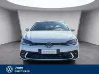 Usata VW Polo R-line 110 CV (80 kW) 2023 Bianco / pastello Utilitaria